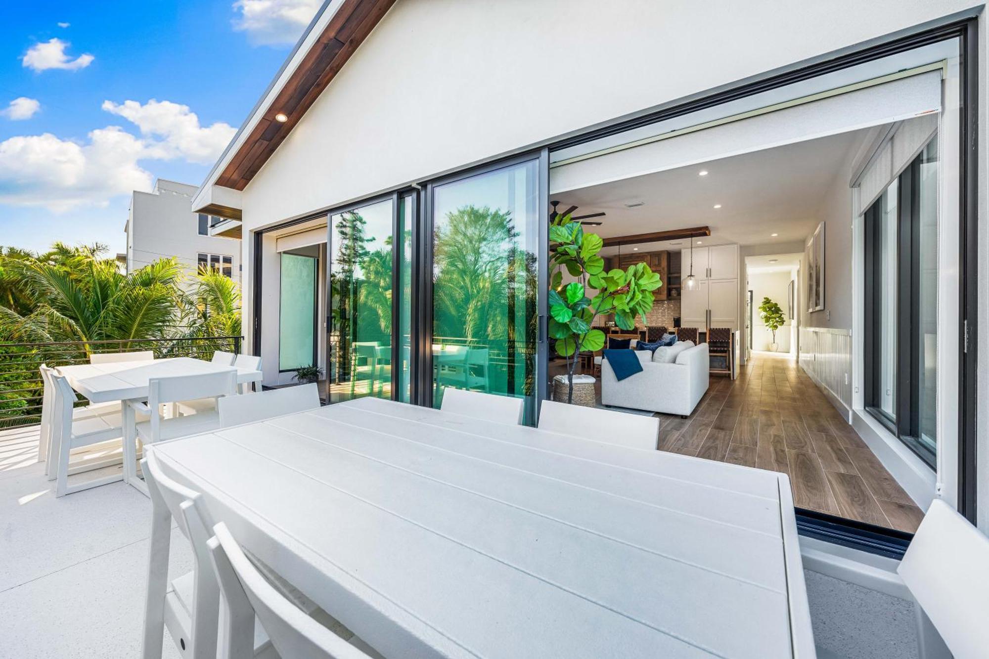 Las Palmas Siesta Key Exterior photo